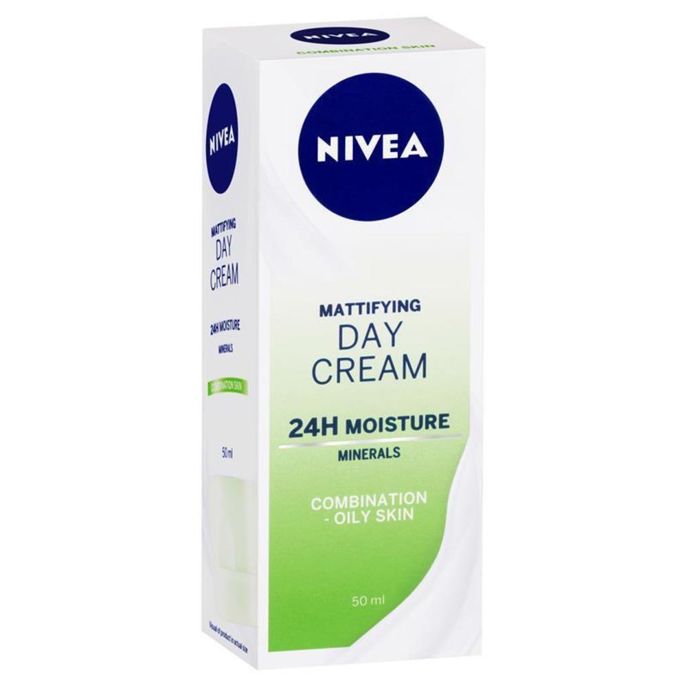 니베아 데일리 에센셜 매티파잉 데이 크림 오일리 스킨 50ml, Nivea Daily Essentials Mattifying Day Cream Oily Skin 50ml