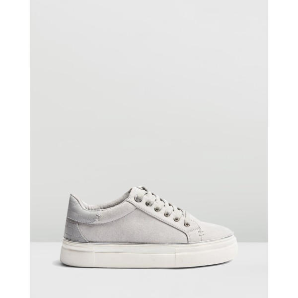 TOPSHOP Clover Lace-Up Platform Sneakers TO101SH26BDX