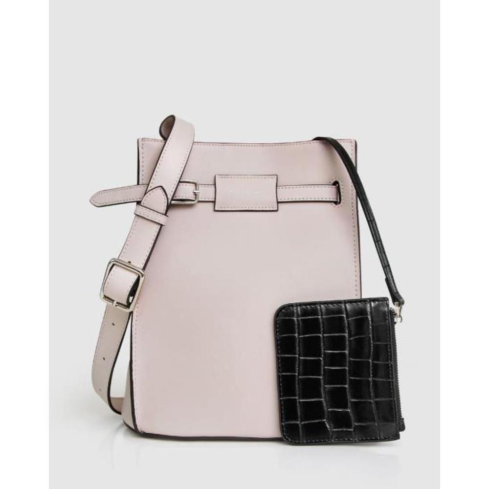 Belle &amp; Bloom Shes The One Leather Bucket Bag BE124AC02GJL