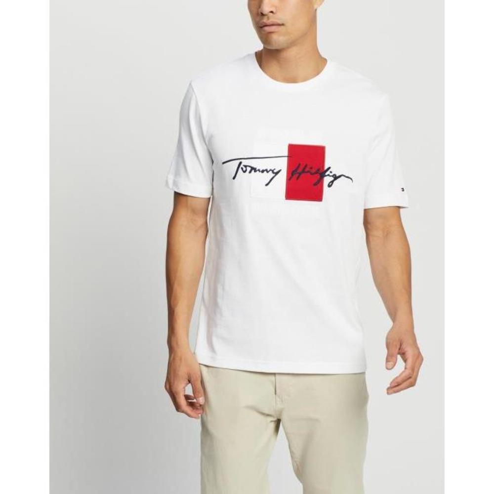 Tommy Hilfiger Box Signature Relaxed Fit Tee TO336AA82WSJ