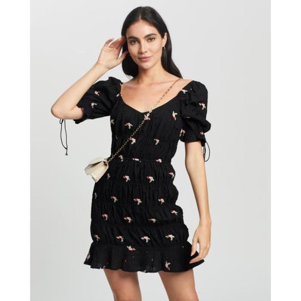 Missguided Broderie Anglaise Embroidered Mini Dress MI250AA07PPG