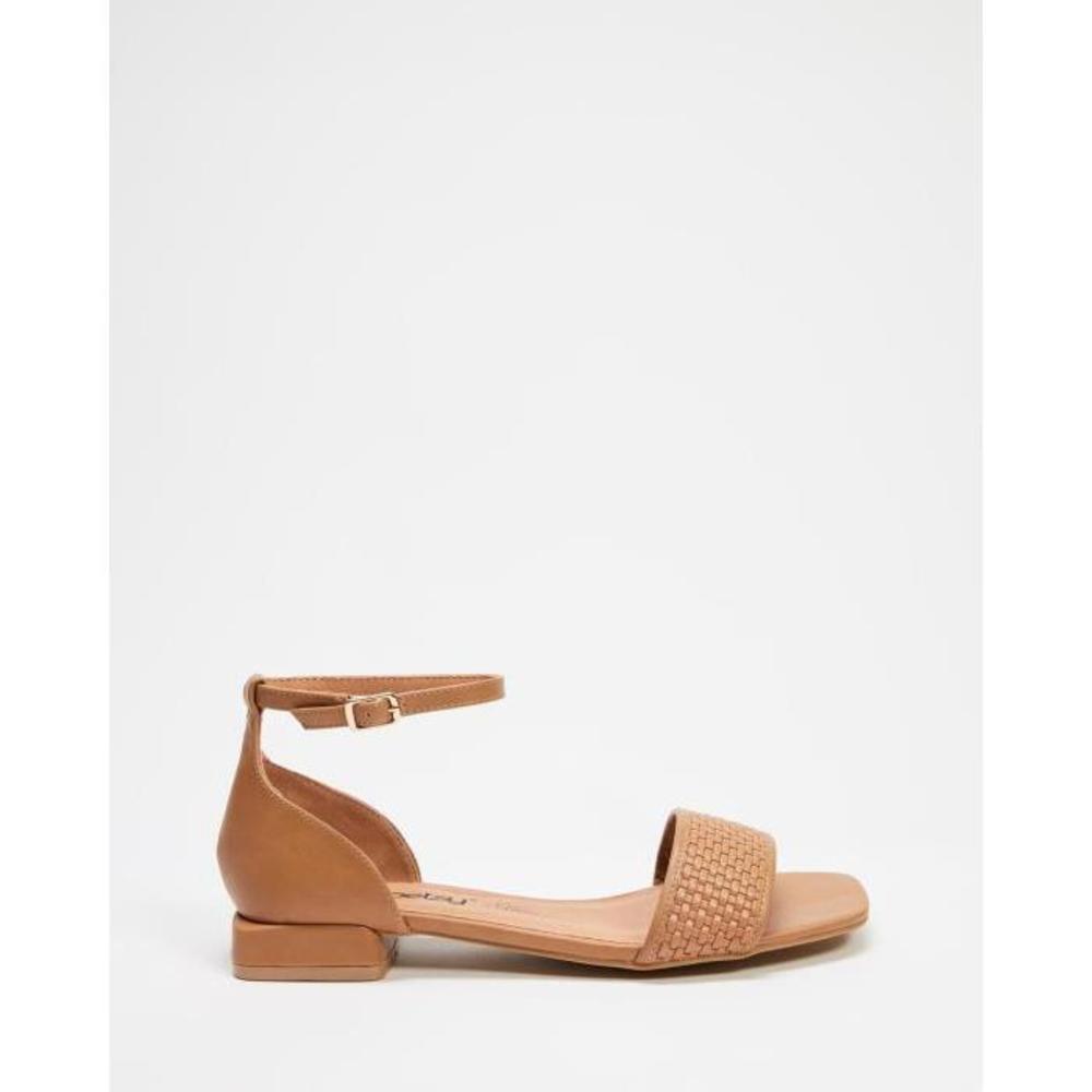 Betsy Ankle Strap Sandals BE248SH15KCU