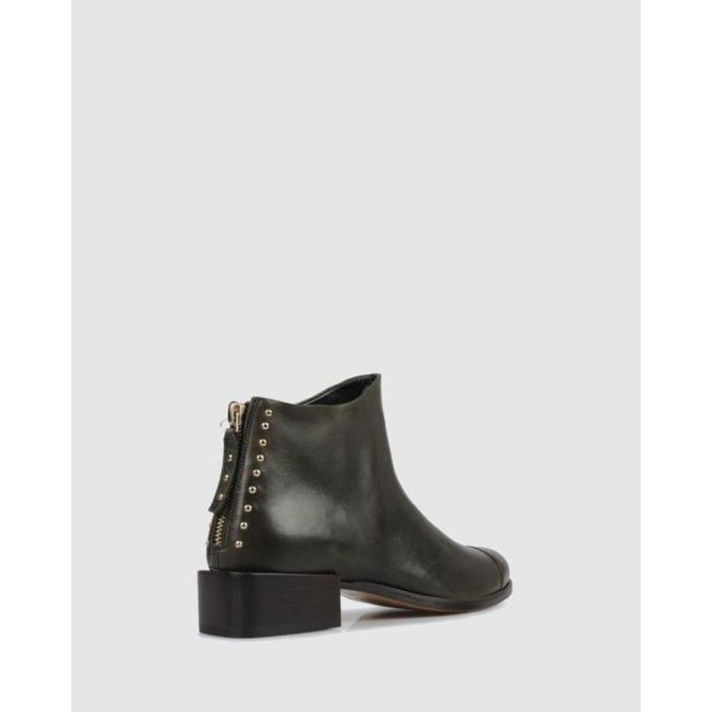 Beau Coops Beau5 Square Ankle Boots BE352SH21YJA