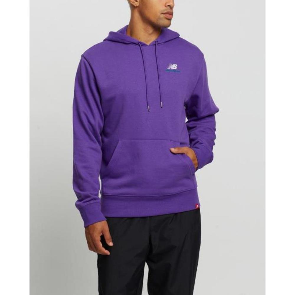 New Balance Essentials Embroidered Hoodie NE838AA13SYW