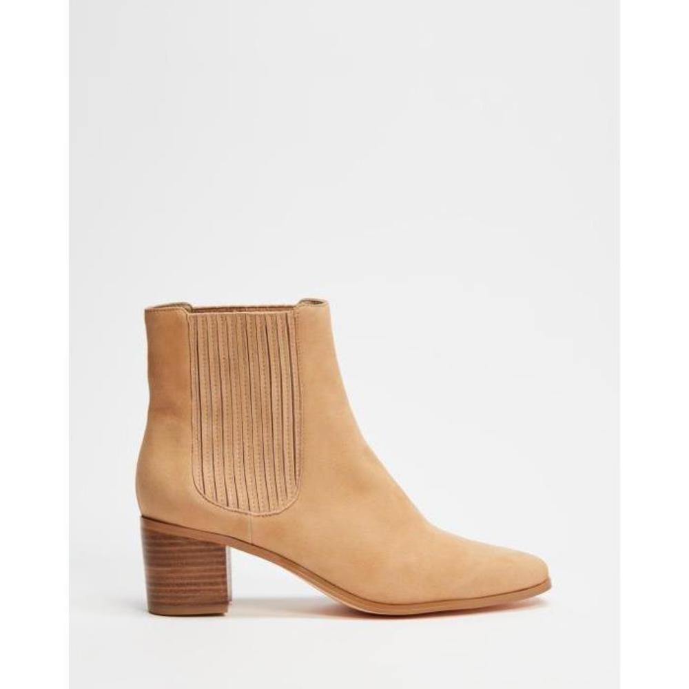AERE Mid Heel Leather Chelsea Boots AE897SH59MCY