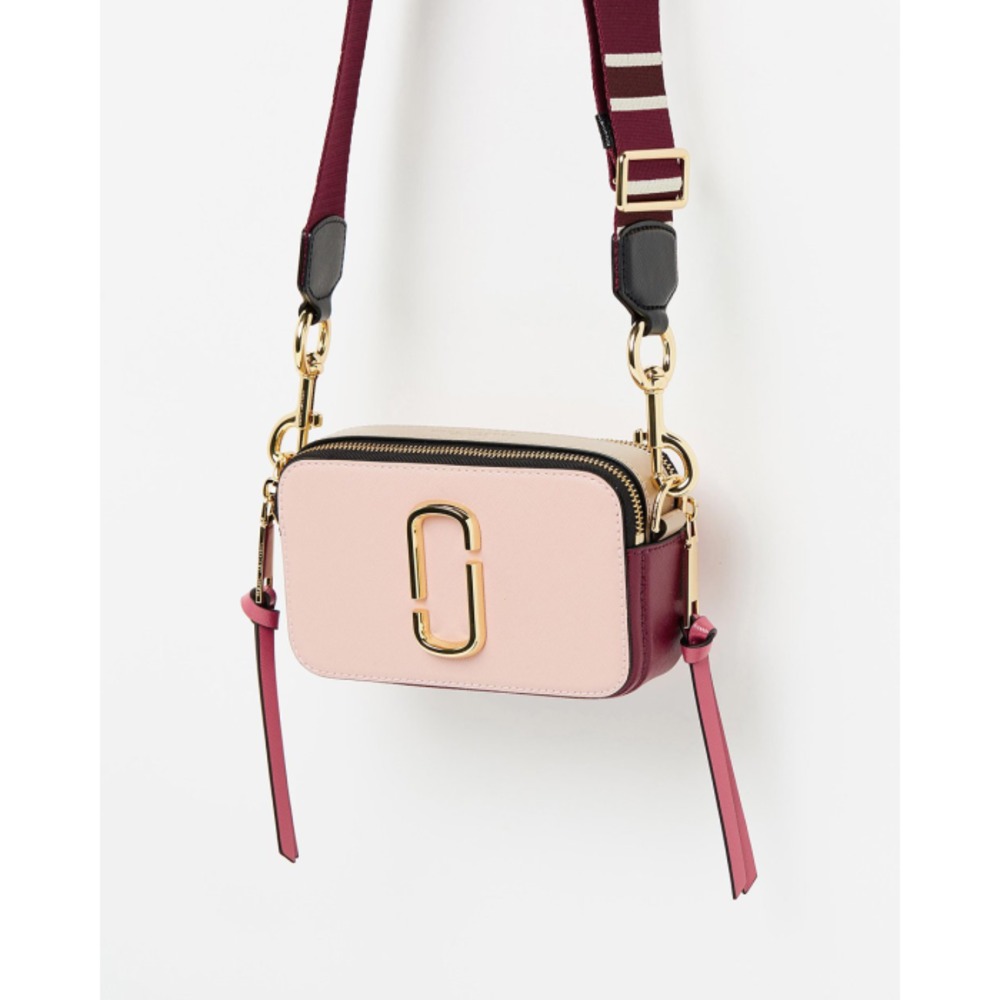 The Marc Jacobs Snapshot Small Camera Bag MA327AC71VNS