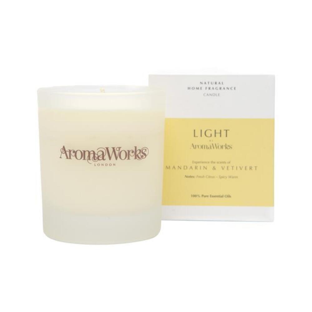 AromaWorks Light Candle Mandarin &amp; Vetivert Medium 220g