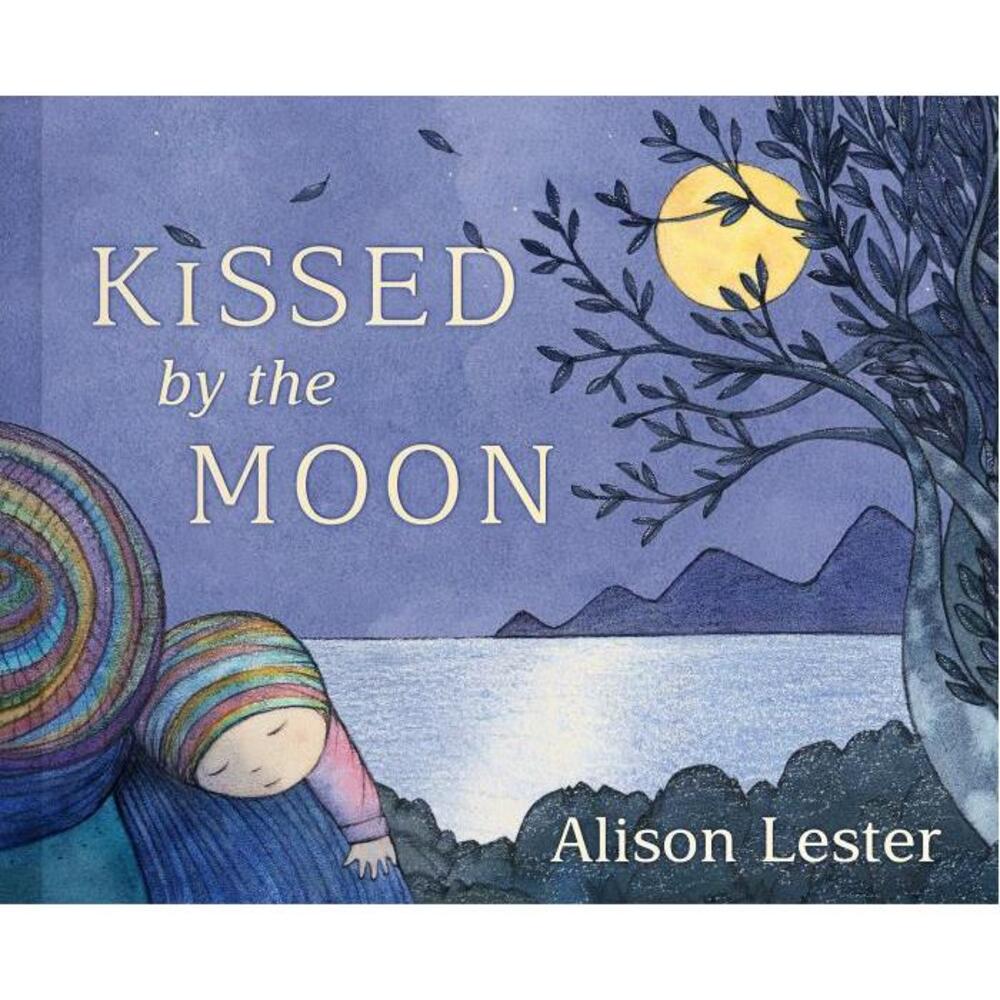 Kissed by the Moon 0670076759